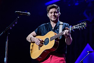 ナイル・ホーラン「ナイル・ホーラン、リリース前の新曲を1Dのメンバーに聞いてもらっていると明かす」