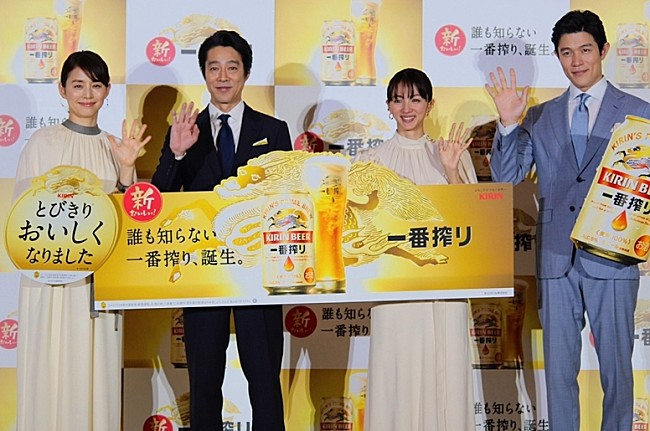 「鈴木亮平「あまり自分のポスタ－に出会ったことがない」　堤真一、自身の“感動エピソ－ド”を披露」1枚目/1