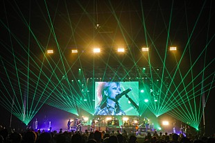 「＜ライブレポート＞hide with Spread Beaverがワンマンライブを開催、全員で迎えた25年目の“春”」