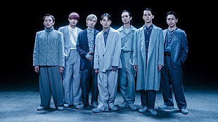 「Travis Japan、新曲「Moving Pieces」ダンス映像をフル公開」