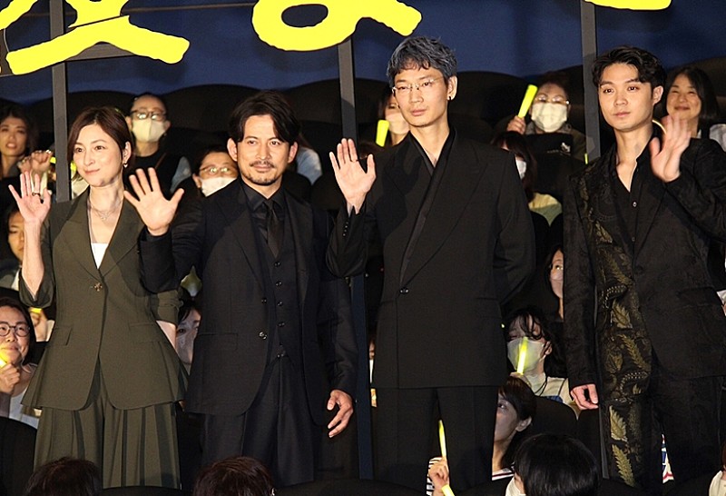 「岡田准一、広末涼子に准と潤を間違われる 「俺、うるおってないから」」1枚目/1