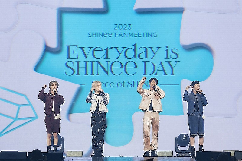 SHINee「」2枚目/5