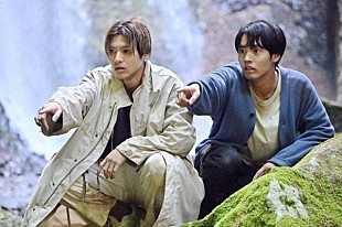 「「ペンディングトレイン」“紗枝”上白石萌歌が“直哉”山田裕貴にバックハグ　「美し過ぎて余裕で100回以上は見返している」」