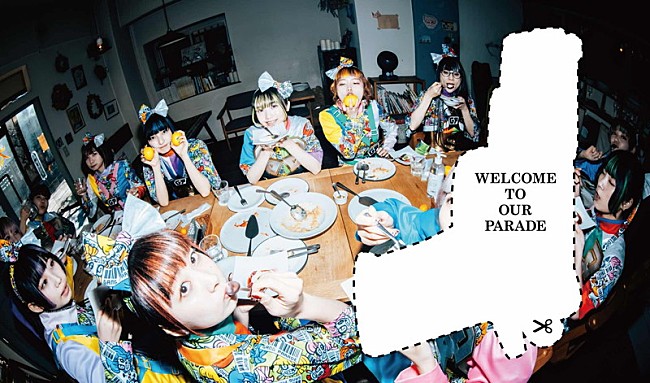 GANG PARADE「GANG PARADE アルバム『WELCOME TO OUR PARADE』ブックレット写真」2枚目/7