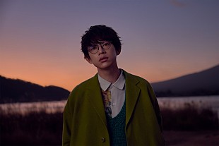 「川崎鷹也、弾き語りツアーが決定「アコギ1本でステージをしたことのない場所に」」