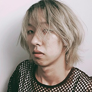 「トラックメーカーのKurasaki、Lilniinaとのコラボ楽曲「LAST SUMMER CANDY」をリリース」