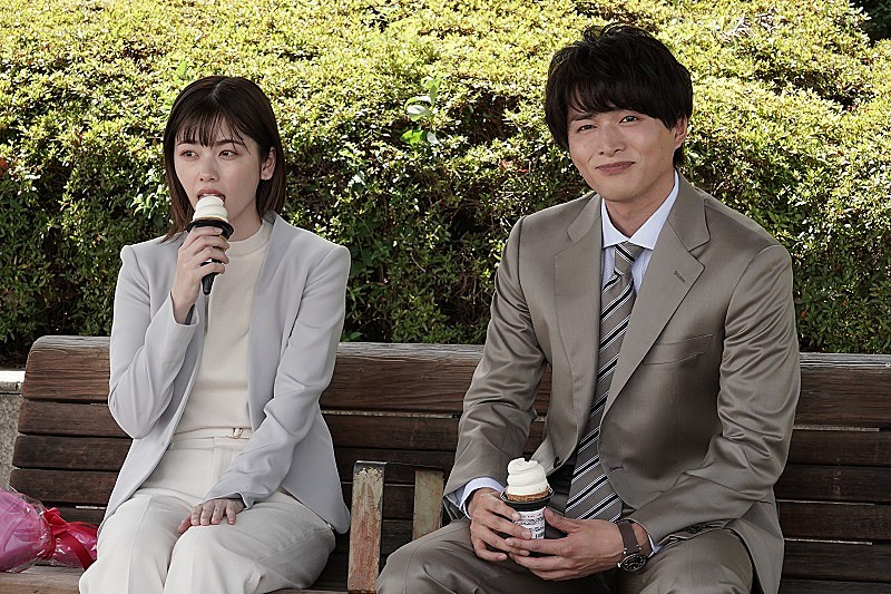 「「転職の魔王様」“謎の男”白洲迅の登場に「怪しい」の声　「ただの好青年とは思えない」「何者なんだろう」」1枚目/1