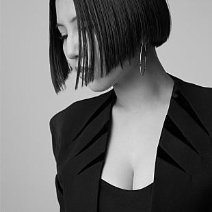 「阿部真央、新レーベル初リリースとなる新曲「I've Got the Power」配信開始」