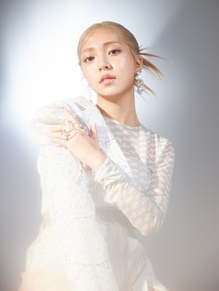 「yukaDD、最新曲「異世界LIFE」MV公開＆TikTokダンスチャレンジ実施」