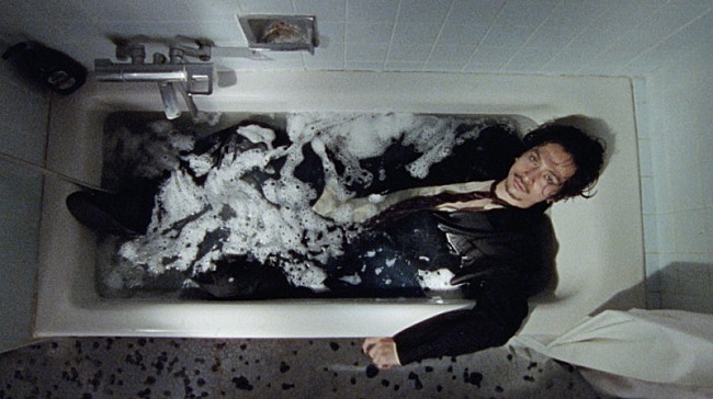 「MARO「全部洗い流して、また明日。」篇」4枚目/7