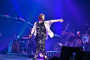 「絢香、約1年半ぶり全国ホールツアー【Funtale Tour 2023】東京公演オフィシャルレポが到着」