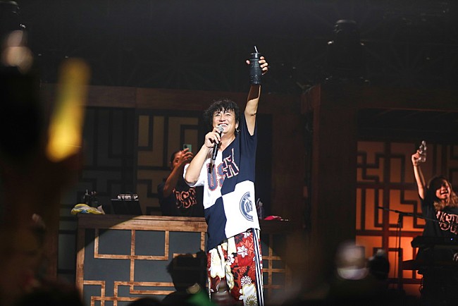 「＜ライブレポート＞遊助、4年ぶりのフルライブで会場いっぱいに咲かせた笑顔の花」1枚目/9