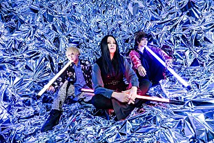 「MUCC、エキストラとしてファンも参加した新曲「サイレン」MV公開」