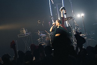 「milet、【5AM】大阪公演で『葬送のフリーレン』EDテーマの新曲をライブ初披露」