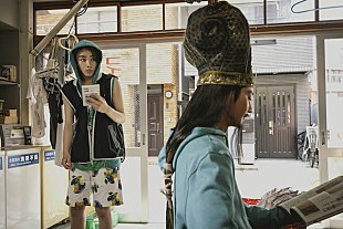 「「パリピ孔明」“孔明”向井理「10万イイネ」獲得のヒントが登場 「（三国志25巻の登場に）気付かない細部へのこだわりと気遣いがステキ」」