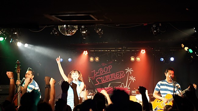 The Biscats「The Biscats、全国ツアー【ノッてけ！J-BOP SUMMER】開幕＆「色んな国で、がんばロカビリーと叫びたい」」1枚目/4