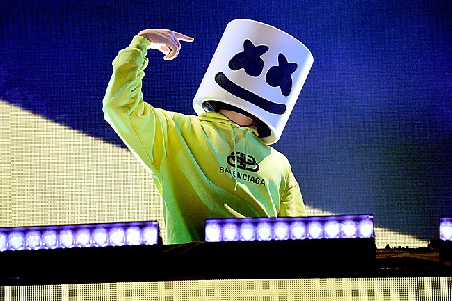 「マシュメロ、自身初の料理本を発売」1枚目/1