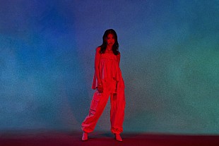 「eill、初の韓国語楽曲「CHEAT LIFE」に新進気鋭のラッパーpunchnelloが参加」