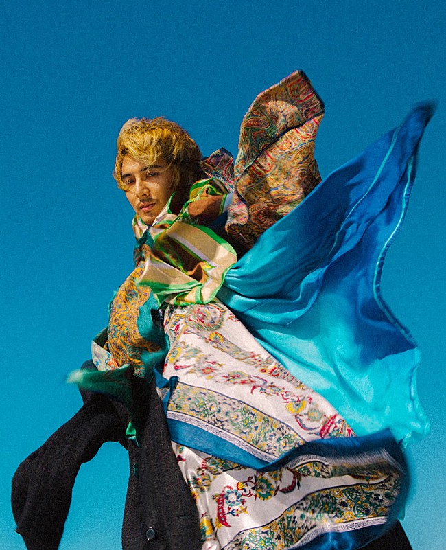 「藤井 風、11/24夜9時に「花」MVをYouTubeプレミア公開」1枚目/1