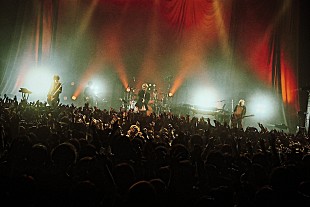 「[Alexandros]、【NEW MEANING TOUR】を完走「みんなの声がうるさすぎてうれしいよ！」」