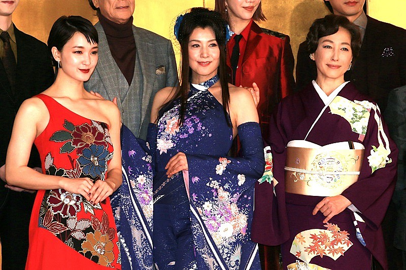 「藤原紀香、夫・片岡愛之助と「『家に泥棒が多いね』って話した」 　舞台「キャッツアイ」で剛力彩芽、高島礼子と共に3姉妹役」1枚目/1