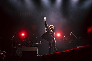 「＜ライブレポート＞MORISAKI WINがCrewと共に作り上げた研ぎ澄まされたパフォーマンス【MORISAKI WIN JAPAN FLIGHT TOUR】」