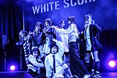 「＜イベントレポート＆ミニインタビュー＞WHITE SCORPION、自身初となる握手会で「コヨーテが鳴いている」を披露」1枚目/17