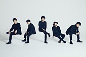 wacci「wacci、新曲「愛は薬」先行配信開始＆MVプレミア公開決定」1枚目/4