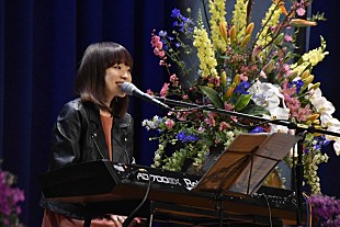 「川嶋あい本人が「旅立ちの日に…」を歌う卒業式サプライズライブ企画が今年もスタート」