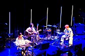 SHISHAMO「SHISHAMO初のアコースティック・ライブがスペシャル版として配信決定」1枚目/9