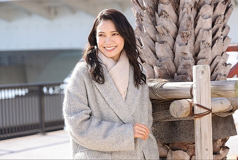 「「Eye Love You」侑里とテオの「だるまさんがころんだ」遊び&キスに反響 「かわい過ぎてもん絶してる」「キスしてから呼び捨ての破壊力がすごい」」1枚目/1