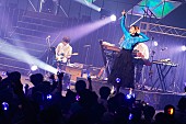 ＴＲＵＥ「＜ライブレポート＞10年分の感謝と愛を――TRUEが“アニソン縛り”で届けたアニバーサリー・ライブ」1枚目/16