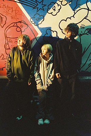 「Hakubi、ミニAL『throw』リリース」