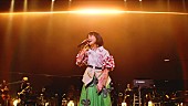 TOMOO「TOMOO、【TWO MOON】ツアーファイナル公演より「Present」ライブ映像公開」1枚目/3