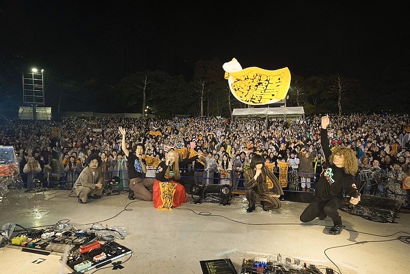 GLIM SPANKY、【The Goldmine Tour】セミファイナル公演ライブレポート到着