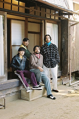 「グソクムズ、メジャー初のアルバム全収録曲をスタジオライブでお届けするSP映像公開」