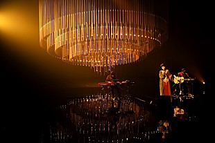 「Superfly、NHK『SONGS』出演時のスピッツ「楓」カバー映像がYouTubeで公開」