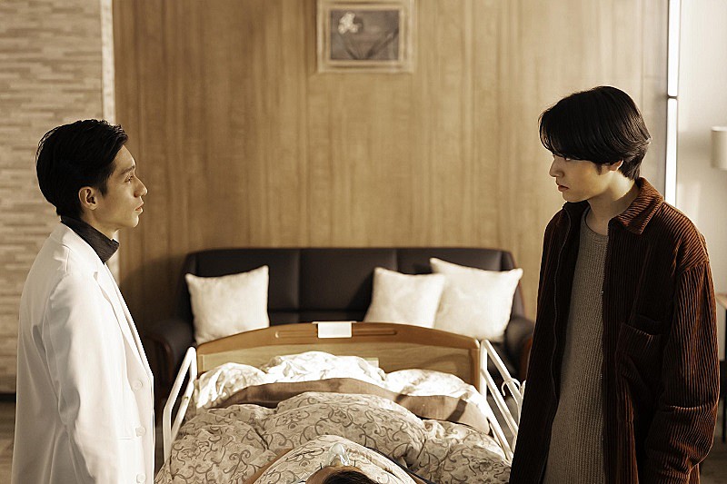 「「Re:リベンジ」“大友郁弥”錦戸亮に「オ-ラ抜群」と反響集まる 「いい年の取り方をしてる」「地上波に帰ってきてくれて泣いた」」1枚目/1