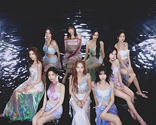 TWICE「TWICE、新たなステージに“飛び込む”日本5thアルバム『DIVE』7月リリース」