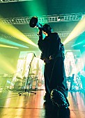 Eve「Eve初のアジアツアー、韓国公演ライブ写真＆ドキュメントムービーを公開」1枚目/8