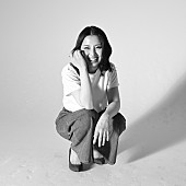 阿部真央「阿部真央、デジタルシングル「Hands and Dance」をサプライズリリース　ニューアルバム『NOW』の全貌も発表」1枚目/3