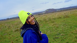 「Crystal Kay、北海道・釧路から知床まで2泊3日のドライブ旅を撮影した新曲「Love Myself」MV公開」