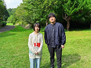 「秦 基博×TOMOO、歌詞も共作したコラボ曲「青葉」MV公開」