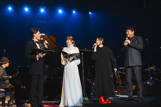 「左から：三ツ廣アナ、松岡茉優、絢香、佐渡裕」7枚目/11