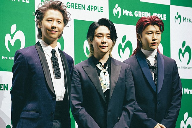 Mrs. GREEN APPLE「＜レポート＞Mrs. GREEN APPLE、10周年“メガ”プラン発表　10周年ベスト盤／ロゴ／韓国単独公演／展覧会など」1枚目/22