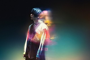 「そらる、新曲「アンチポップドール」MVテーマは“大人の遊び心”」