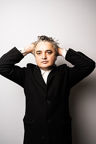 「ピーター・ドハーティ、9年ぶりのソロALより1stシングル「Felt Better Alive」のMV公開」