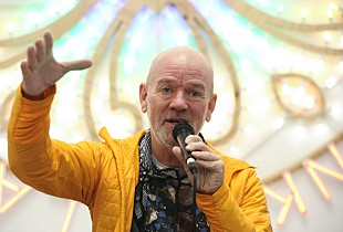 「マイケル・スタイプ、極右の拡散に抗議するためMetaのボイコットを呼びかける」