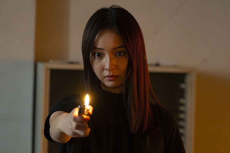 「佐々木希主演の「地獄の果てまで連れていく」が「怖過ぎる」 「2話とは思えない急展開」「内通者が気になる」」1枚目/1