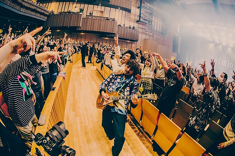 「BRADIO「愛と感謝でいっぱいです」、結成15周年イヤー幕開けを飾ったワンマン【FUNKY SET】レポート到着」1枚目/16